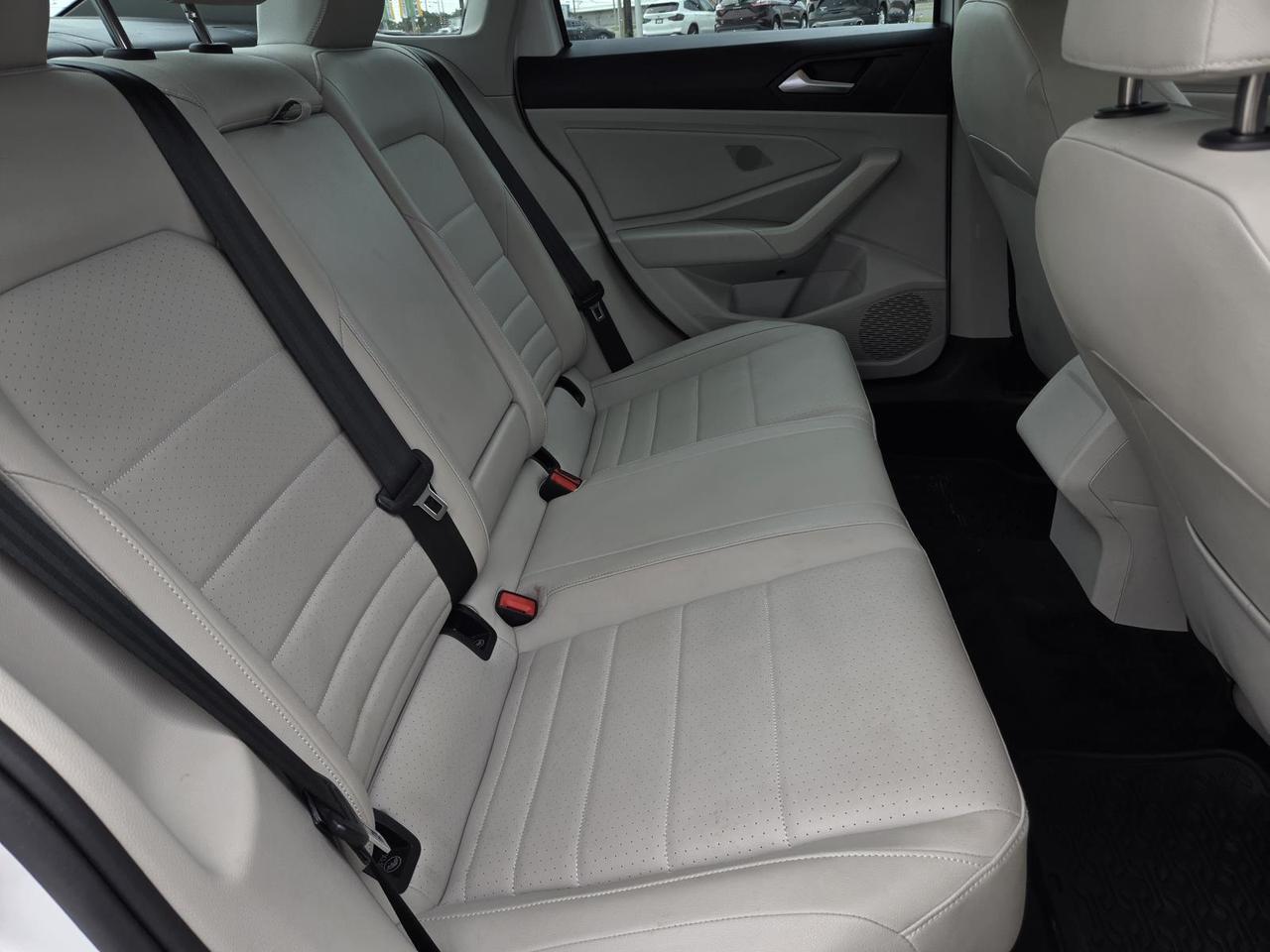 2024 Volkswagen Jetta SE Auto Beeville TX