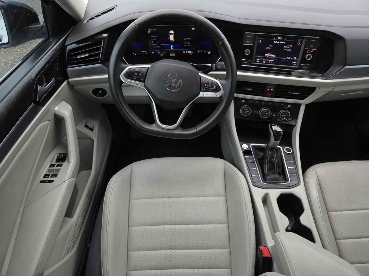 2024 Volkswagen Jetta SE Auto Beeville TX