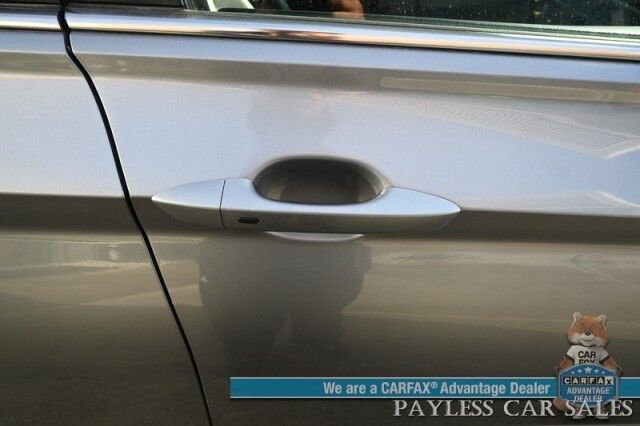 2024 Volkswagen Jetta SE / Auto Start / Power & Heated Leather Seats / Sunroof / Blind Spot & Lane Departure Alert / Apple CarPlay & Android Auto / Back Up Camera / Keyless Entry & Start / Cruise Control / Alloy Wheels / 40 MPG / 1-Owner Anchorage AK