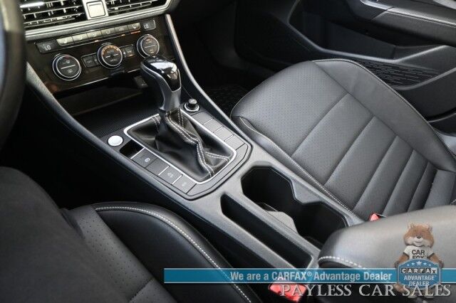 2024 Volkswagen Jetta SE / Auto Start / Power & Heated Leather Seats / Sunroof / Blind Spot & Lane Departure Alert / Apple CarPlay & Android Auto / Back Up Camera / Keyless Entry & Start / Cruise Control / Alloy Wheels / 40 MPG / 1-Owner Anchorage AK 2024 Volkswagen Jetta SE / Auto Start / Power & Heated Leather Seats / Sunroof / Blind Spot & Lane Departure Alert / Apple CarPlay & Android Auto / Back Up Camera / Keyless Entry & Start / Cruise Control / Alloy Wheels / 40 MPG / 1-Owner Anchorage AK