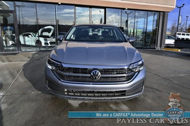 2024 Volkswagen Jetta SE / Auto Start / Power & Heated Leather Seats / Sunroof / Blind Spot & Lane Departure Alert / Apple CarPlay & Android Auto / Back Up Camera / Keyless Entry & Start / Cruise Control / Alloy Wheels / 40 MPG / 1-Owner Anchorage AK 2024 Volkswagen Jetta SE / Auto Start / Power & Heated Leather Seats / Sunroof / Blind Spot & Lane Departure Alert / Apple CarPlay & Android Auto / Back Up Camera / Keyless Entry & Start / Cruise Control / Alloy Wheels / 40 MPG / 1-Owner Anchorage AK