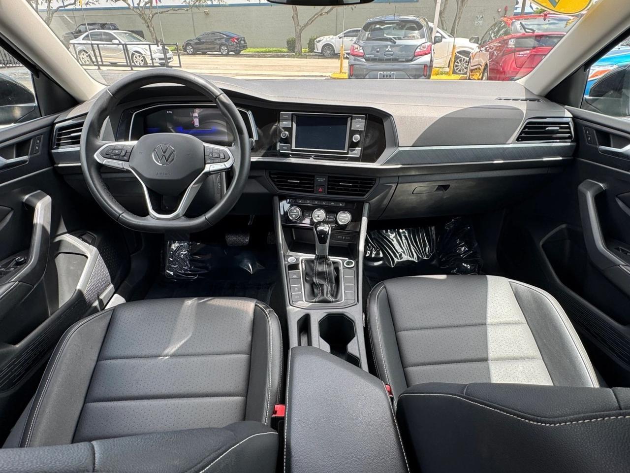 2024 Volkswagen Jetta SE Miami FL