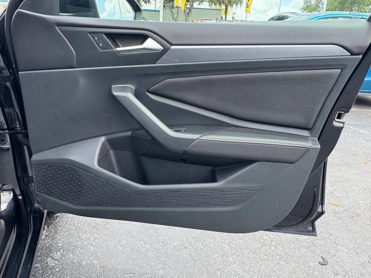 2024 Volkswagen Jetta SE Miami FL