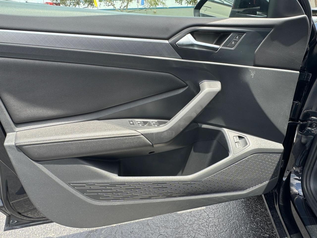 2024 Volkswagen Jetta SE Miami FL