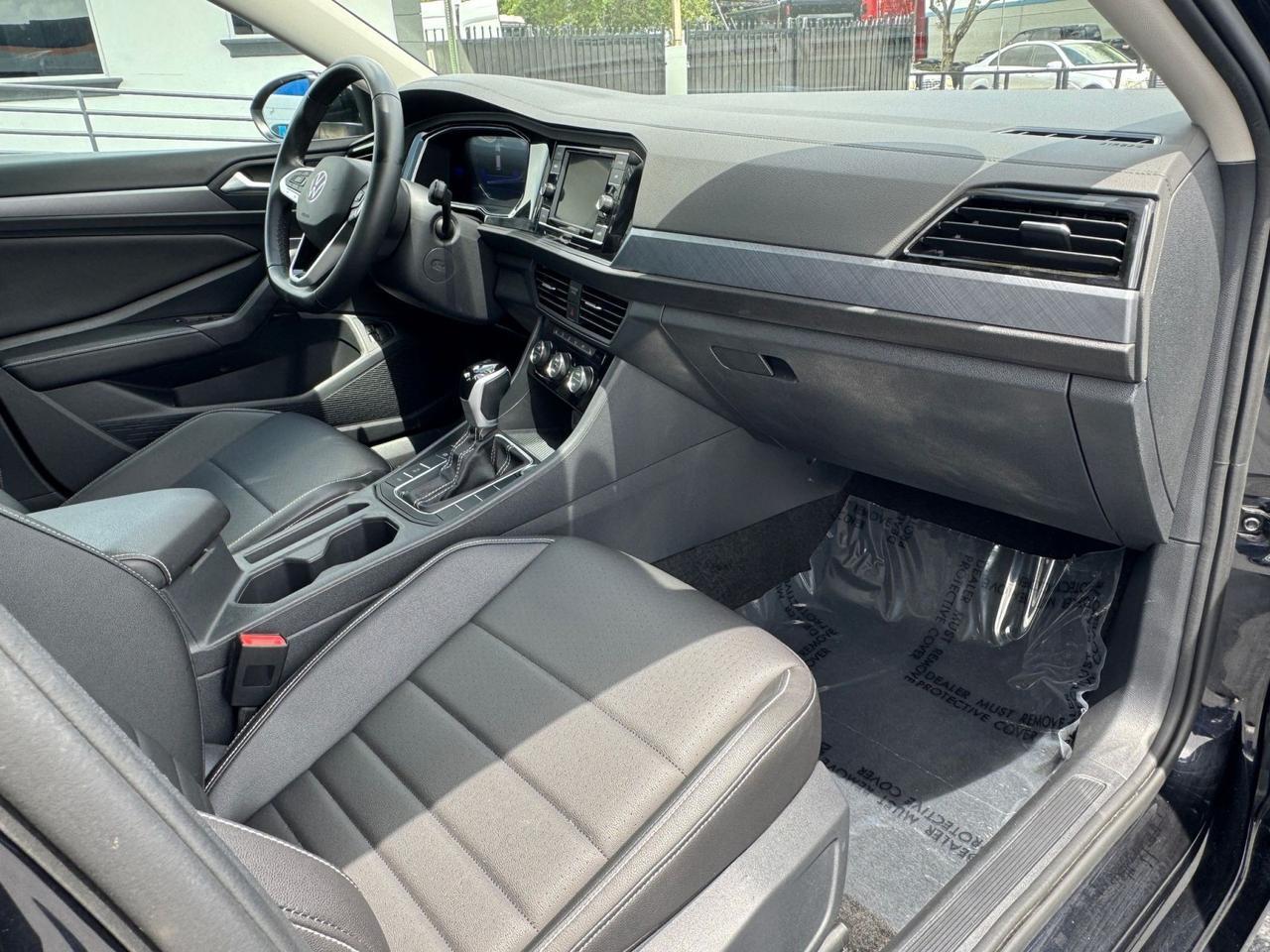 2024 Volkswagen Jetta SE Miami FL