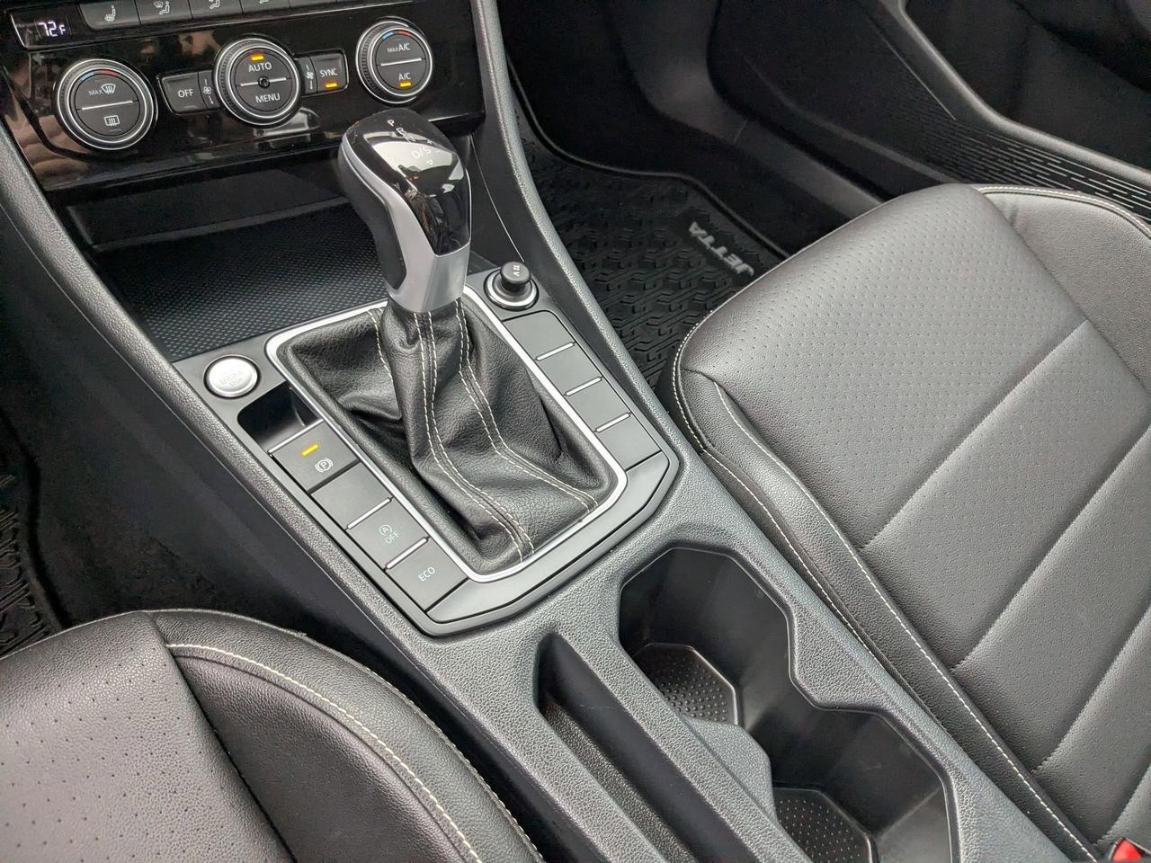 2024 Volkswagen Jetta SE San Antonio TX