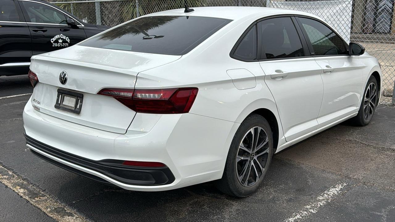 2024 Volkswagen Jetta Sport