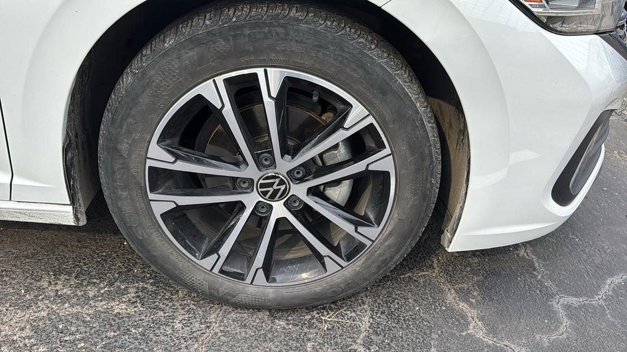 2024 Volkswagen Jetta Sport