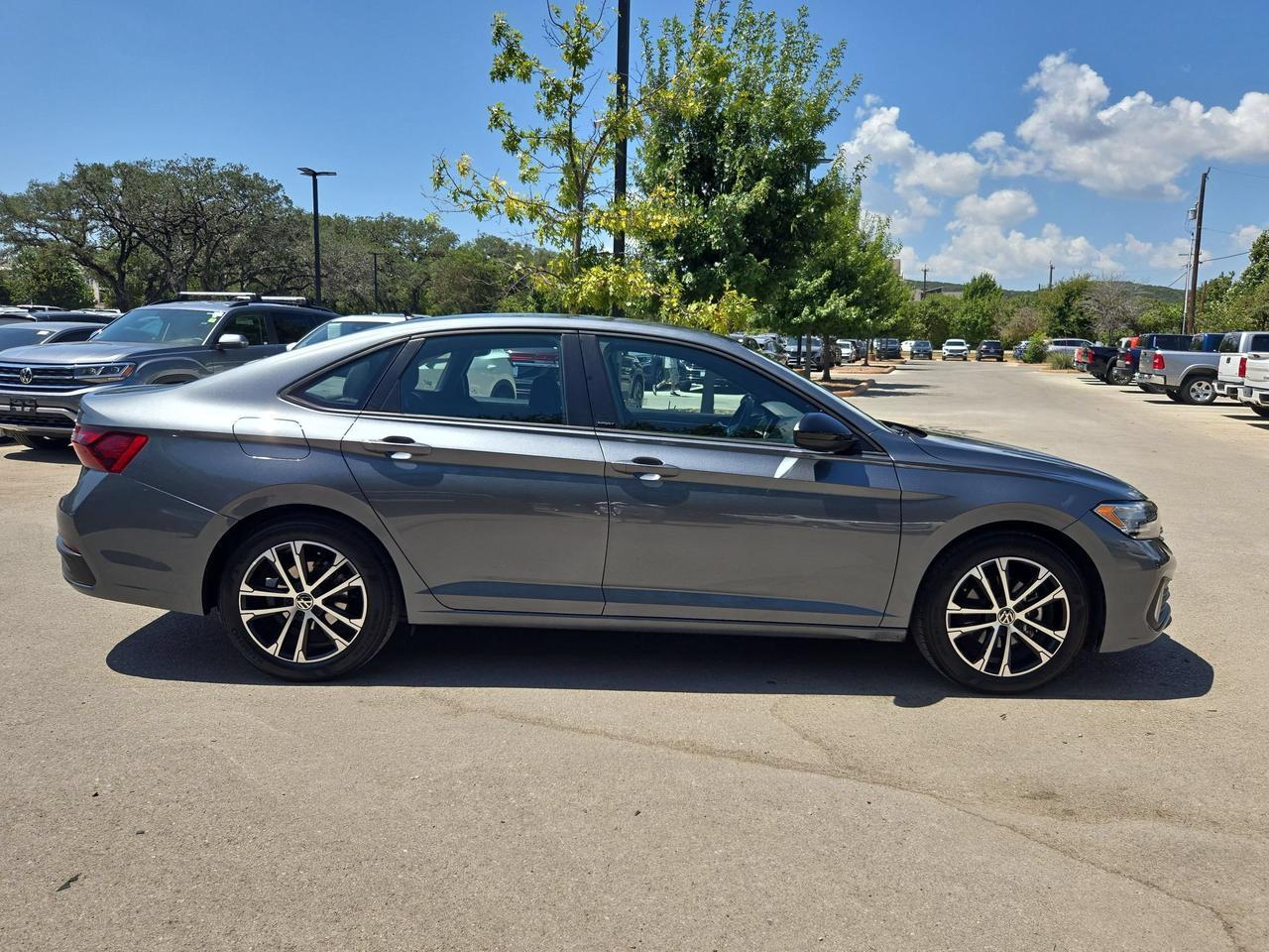 2024 Volkswagen Jetta Sport