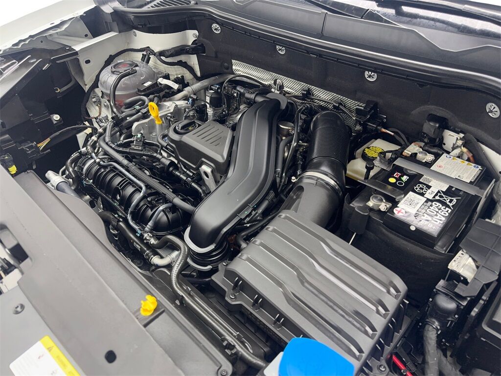 2024 Volkswagen Taos 1.5T SE CAM,PANO,HTD STS,BLIND SPOT,18&quot; WLS Irving TX