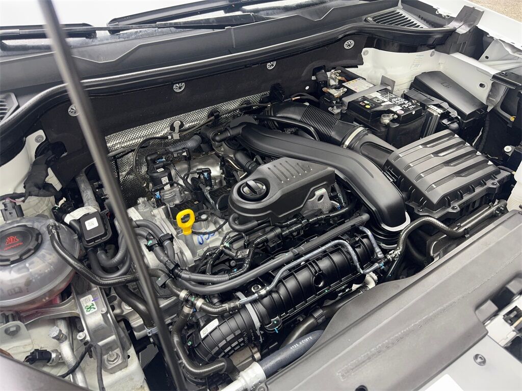 2024 Volkswagen Taos 1.5T SE CAM,PANO,HTD STS,BLIND SPOT,18&quot; WLS Irving TX