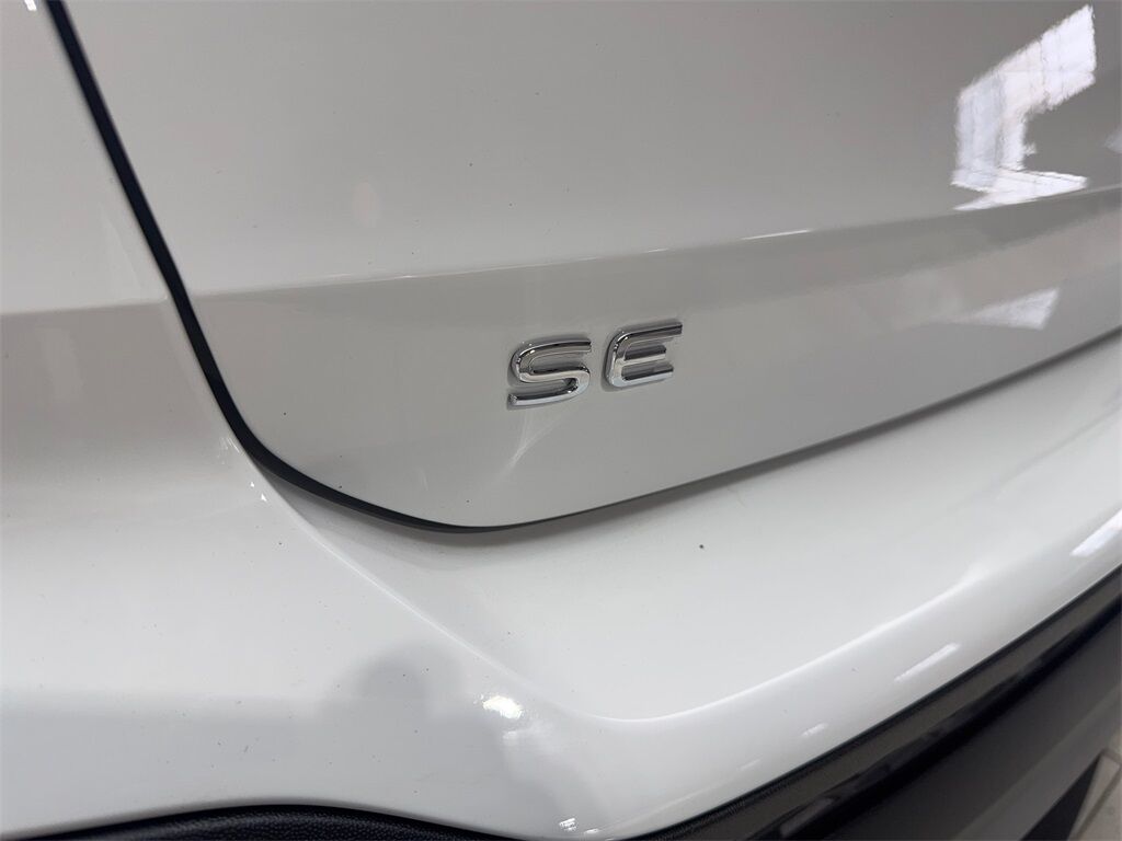 2024 Volkswagen Taos 1.5T SE CAM,PANO,HTD STS,BLIND SPOT,18&quot; WLS Irving TX