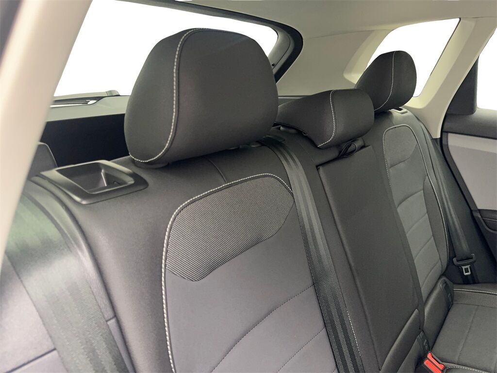 2024 Volkswagen Taos 1.5T SE CAM,PANO,HTD STS,BLIND SPOT,18&quot; WLS Irving TX