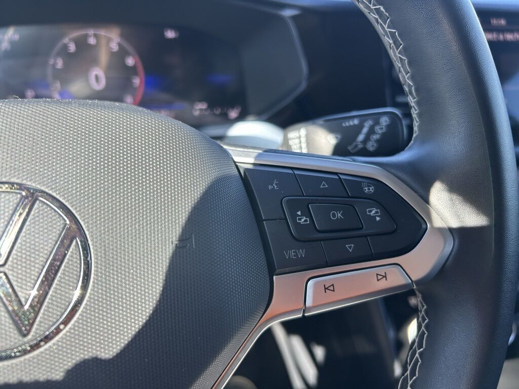 2024 Volkswagen Taos 1.5T SE Crestwood KY