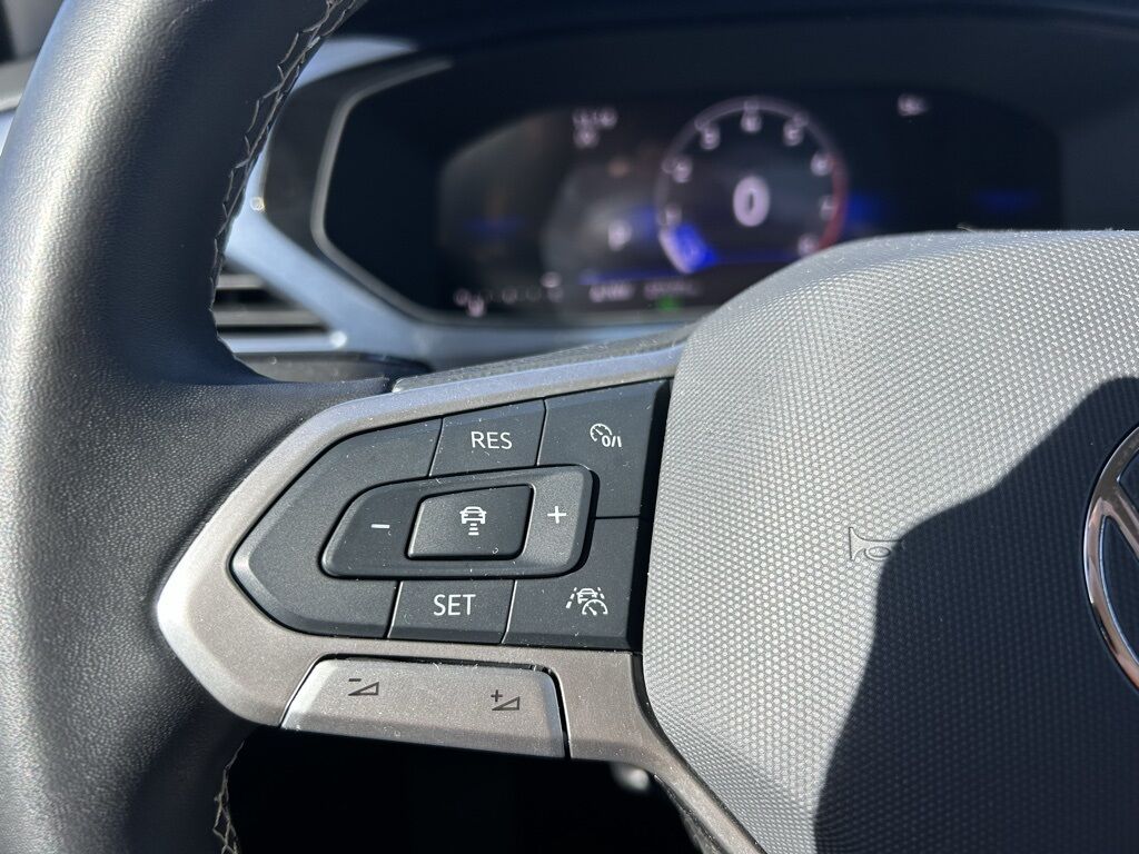 2024 Volkswagen Taos 1.5T SE Crestwood KY