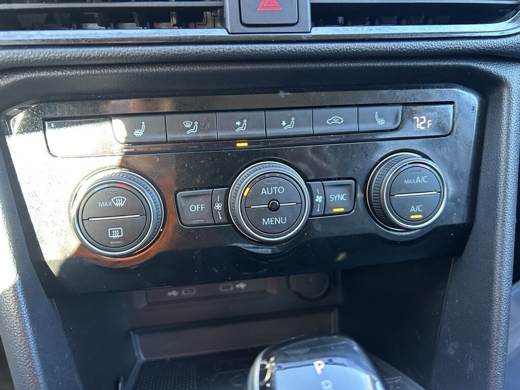 2024 Volkswagen Taos 1.5T SE Crestwood KY