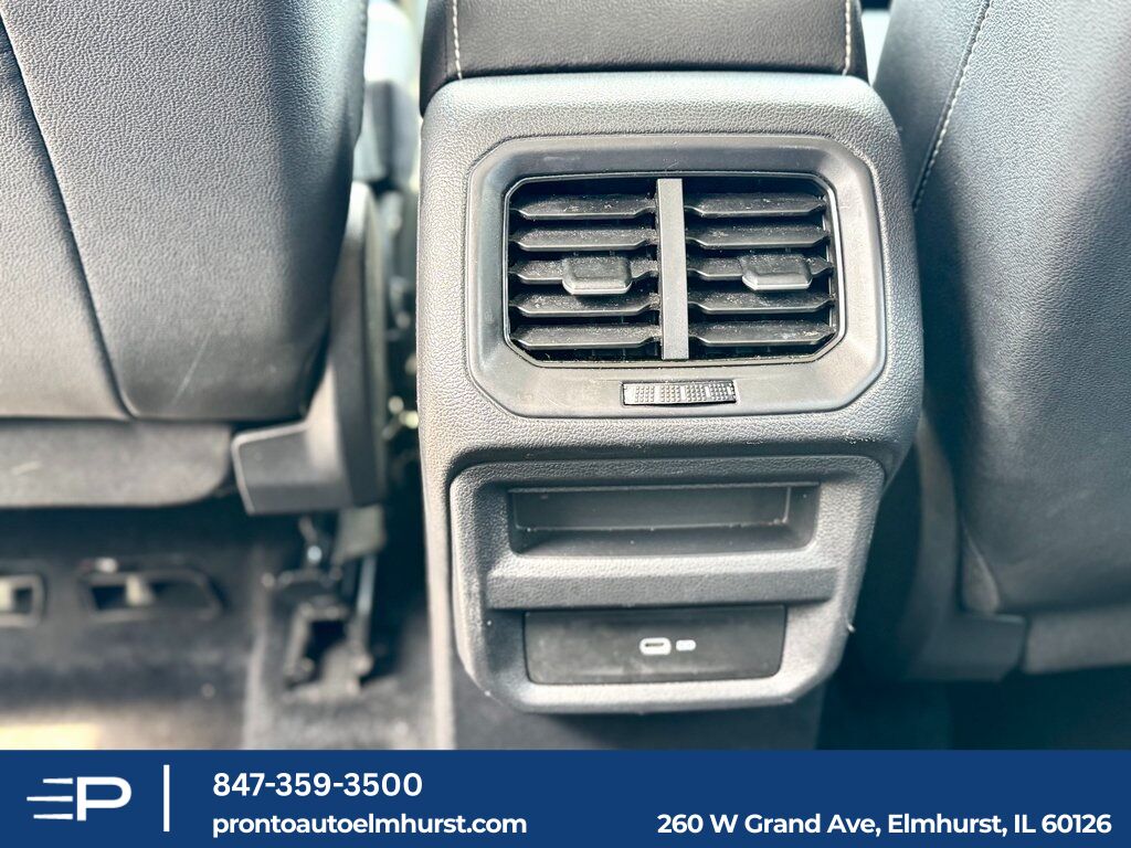 2024 Volkswagen Taos 1.5T SE Elmhurst IL