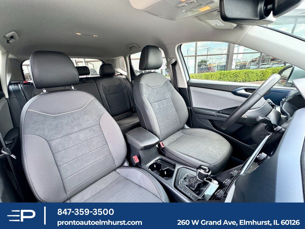 2024 Volkswagen Taos 1.5T SE Elmhurst IL
