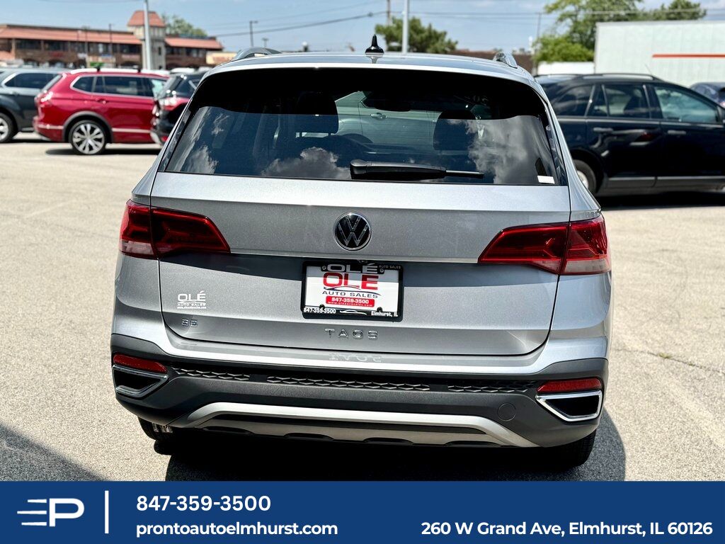 2024 Volkswagen Taos 1.5T SE Elmhurst IL