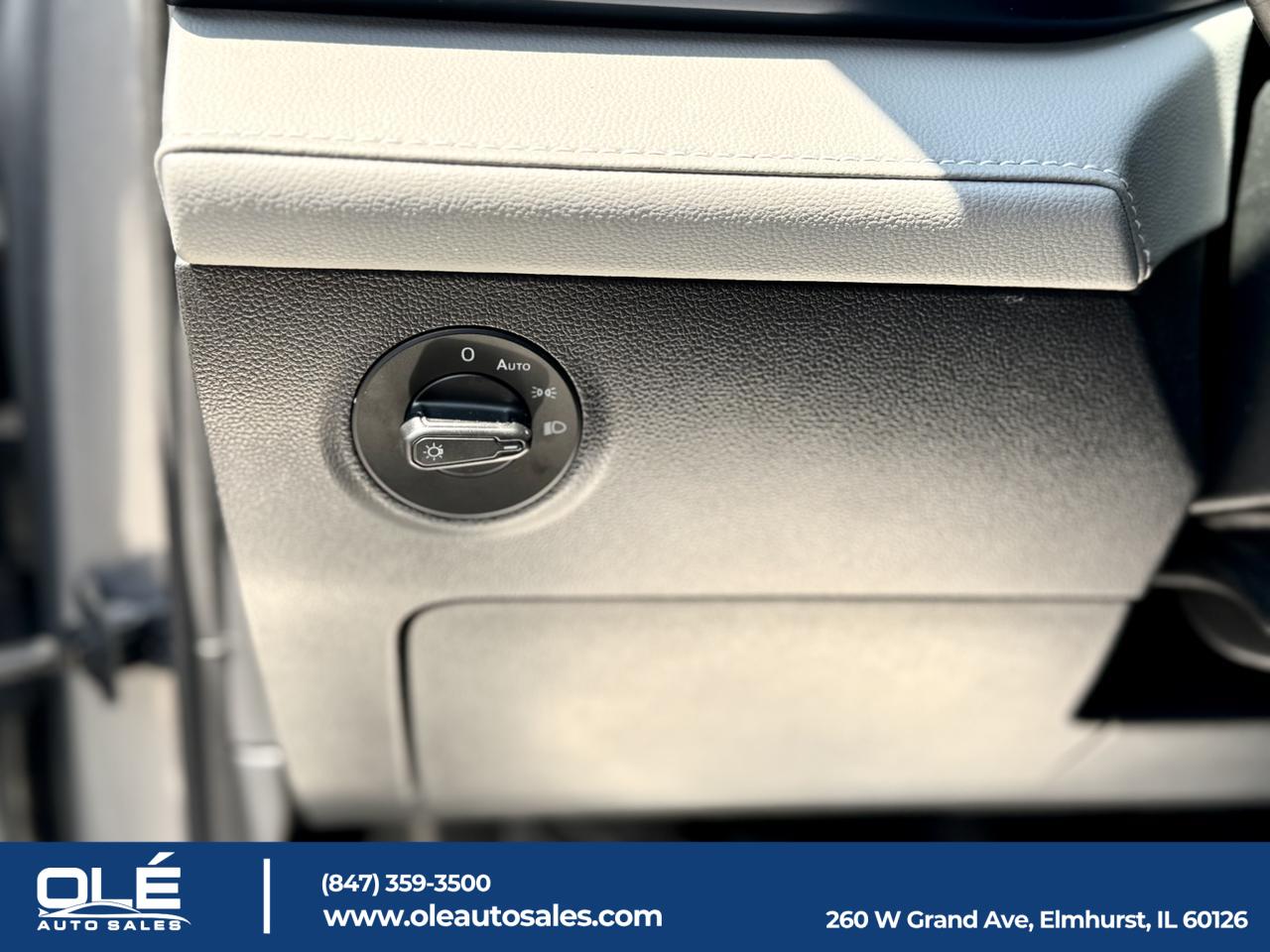 2024 Volkswagen Taos 1.5T SE Elmhurst IL