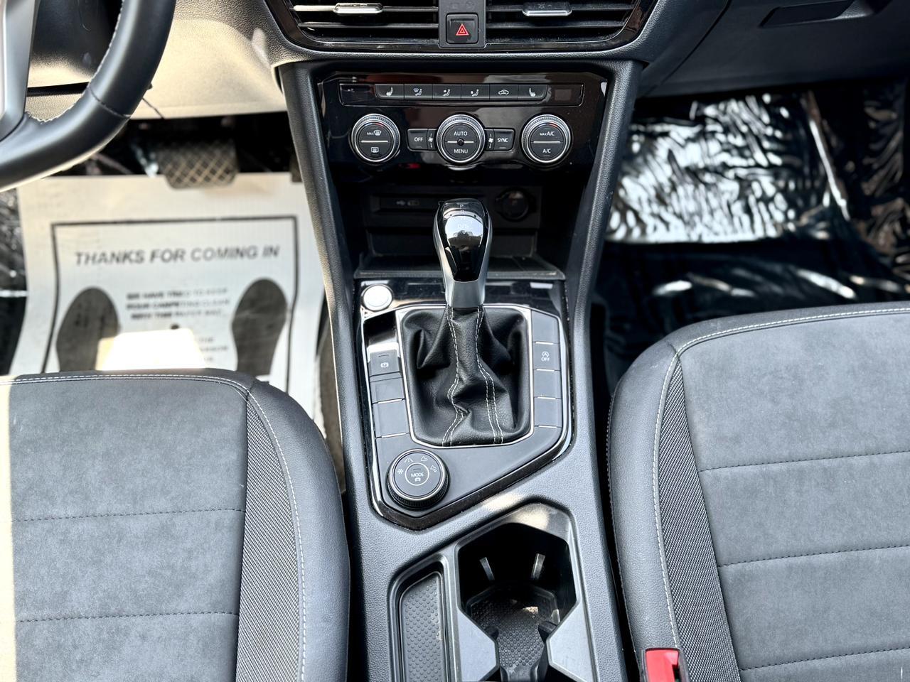2024 Volkswagen Taos 1.5T SE Elmhurst IL