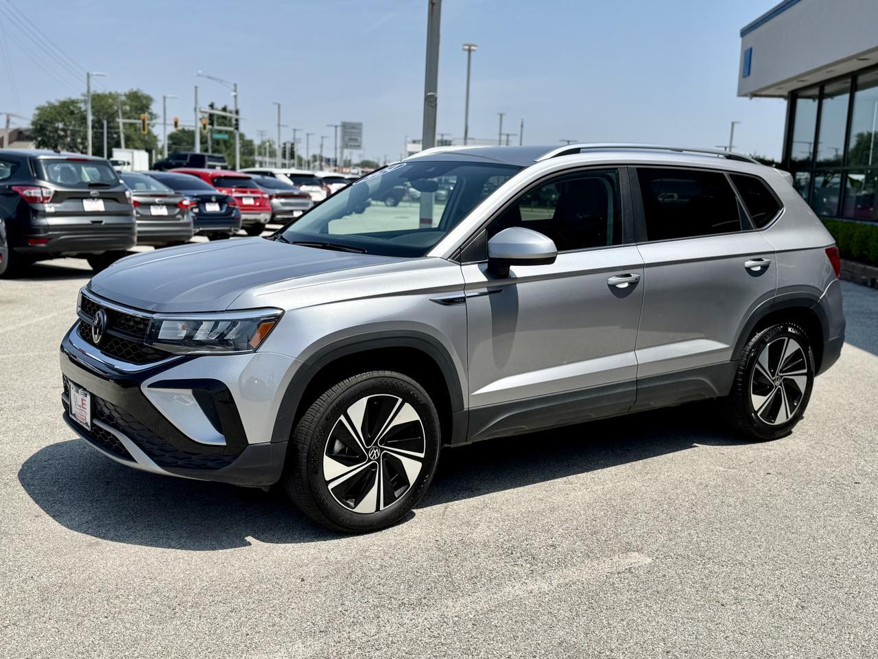 2024 Volkswagen Taos 1.5T SE Elmhurst IL