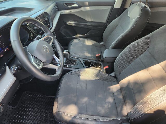 2024 Volkswagen Taos 1.5T SE Grapevine TX