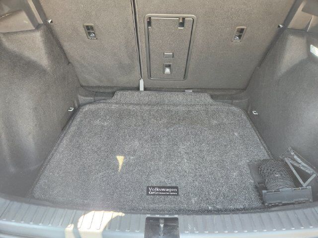 2024 Volkswagen Taos 1.5T SE Grapevine TX