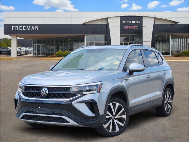 2024 Volkswagen Taos 1.5T SE Grapevine TX