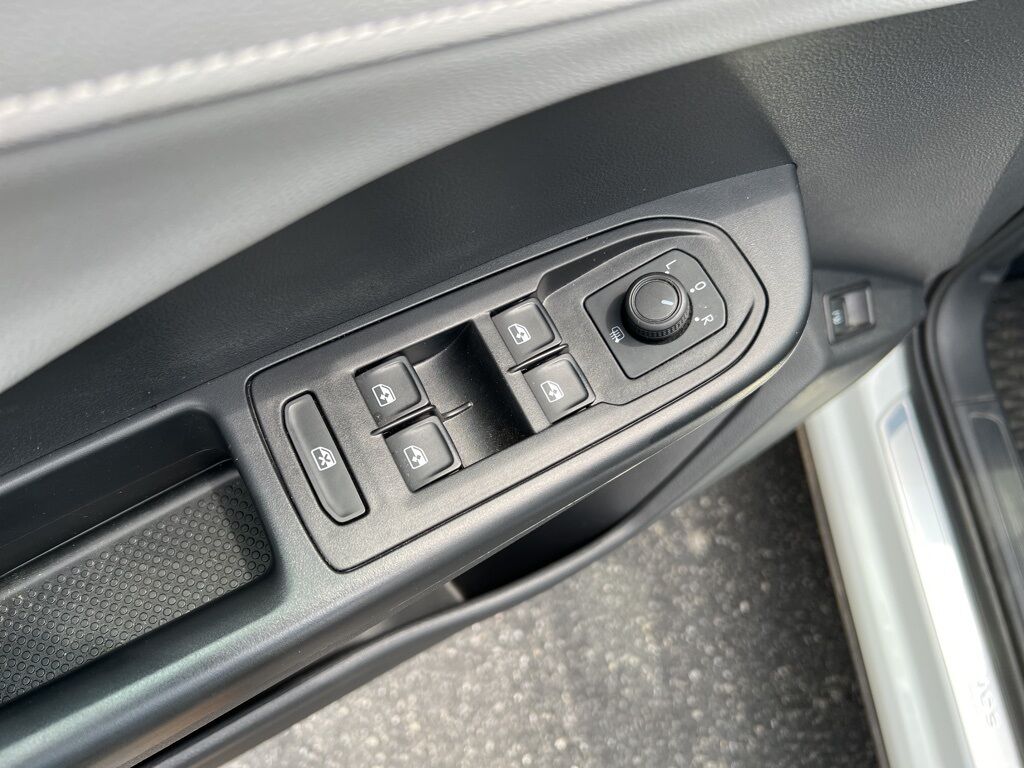 2024 Volkswagen Taos 1.5T SE Mount Joy PA