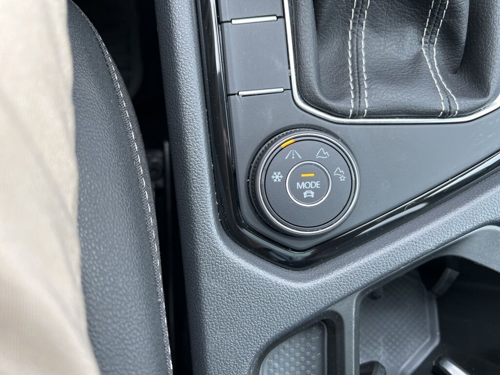 2024 Volkswagen Taos 1.5T SE Mount Joy PA