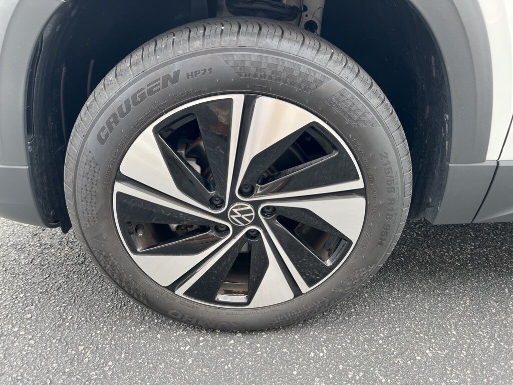 2024 Volkswagen Taos 1.5T SE Mount Joy PA