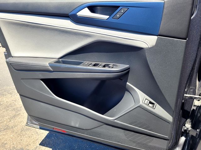 2024 Volkswagen Taos 1.5T SE Roseville CA
