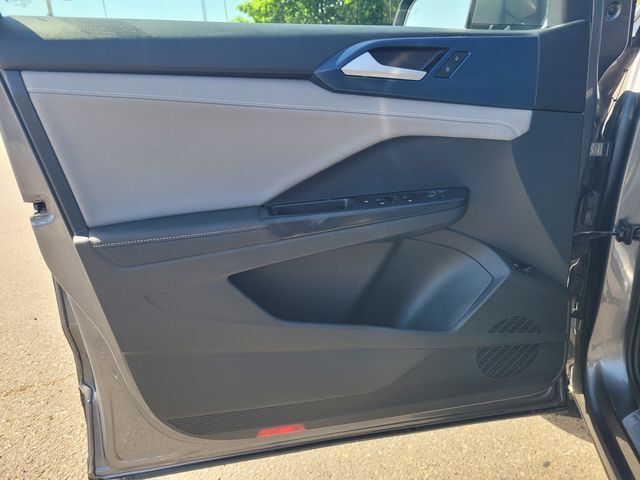 2024 Volkswagen Taos 1.5T SE Roseville CA