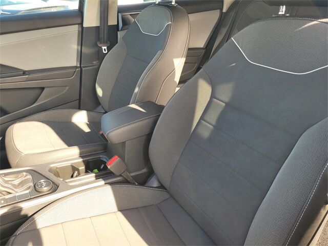 2024 Volkswagen Taos 1.5T SE Roseville CA