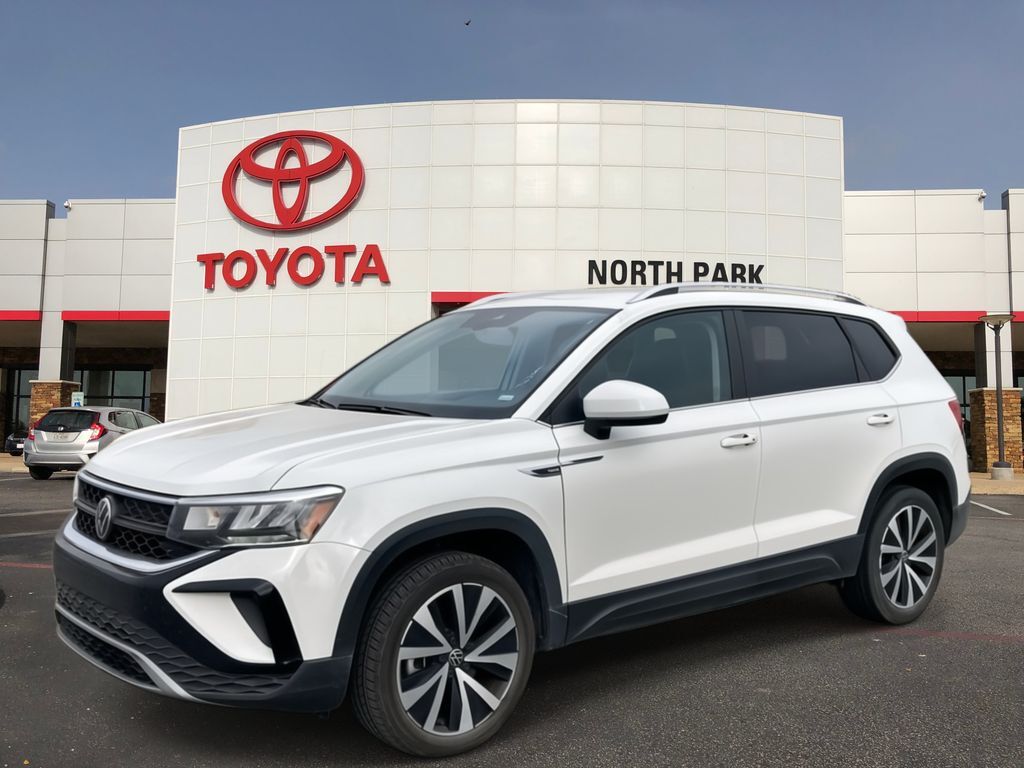 2024 Volkswagen Taos 1.5T SE