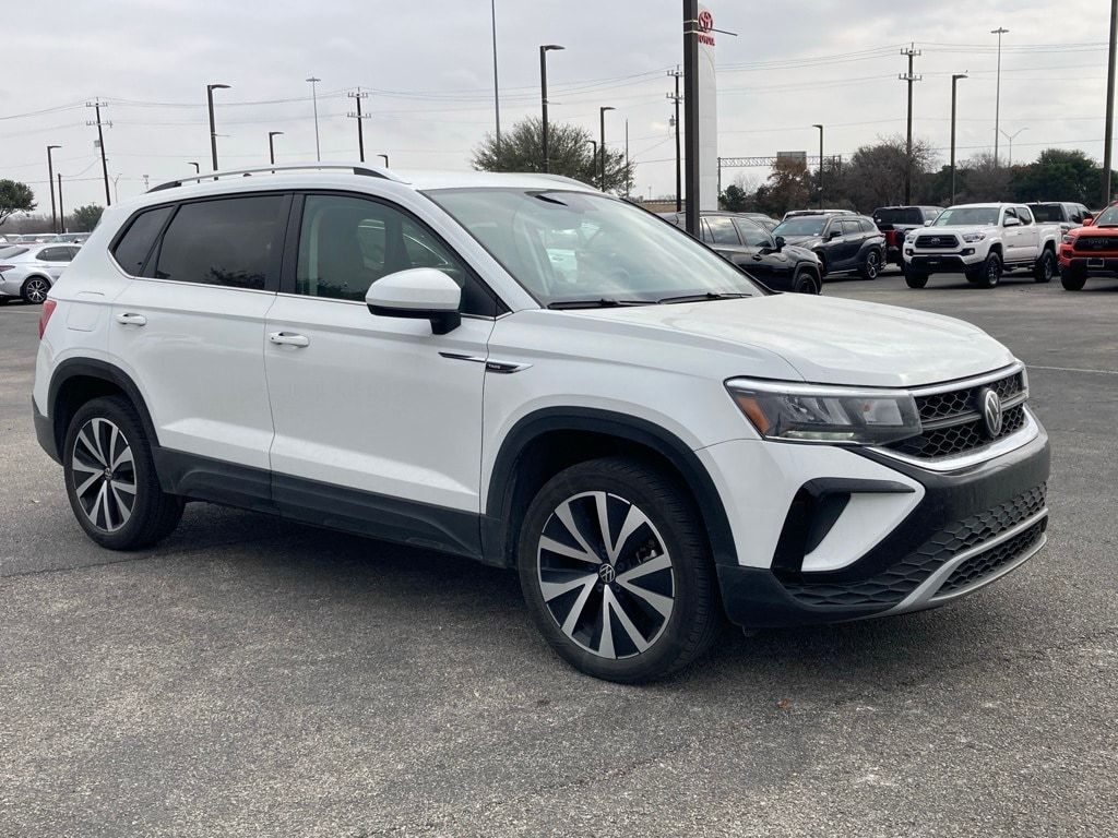 2024 Volkswagen Taos 1.5T SE