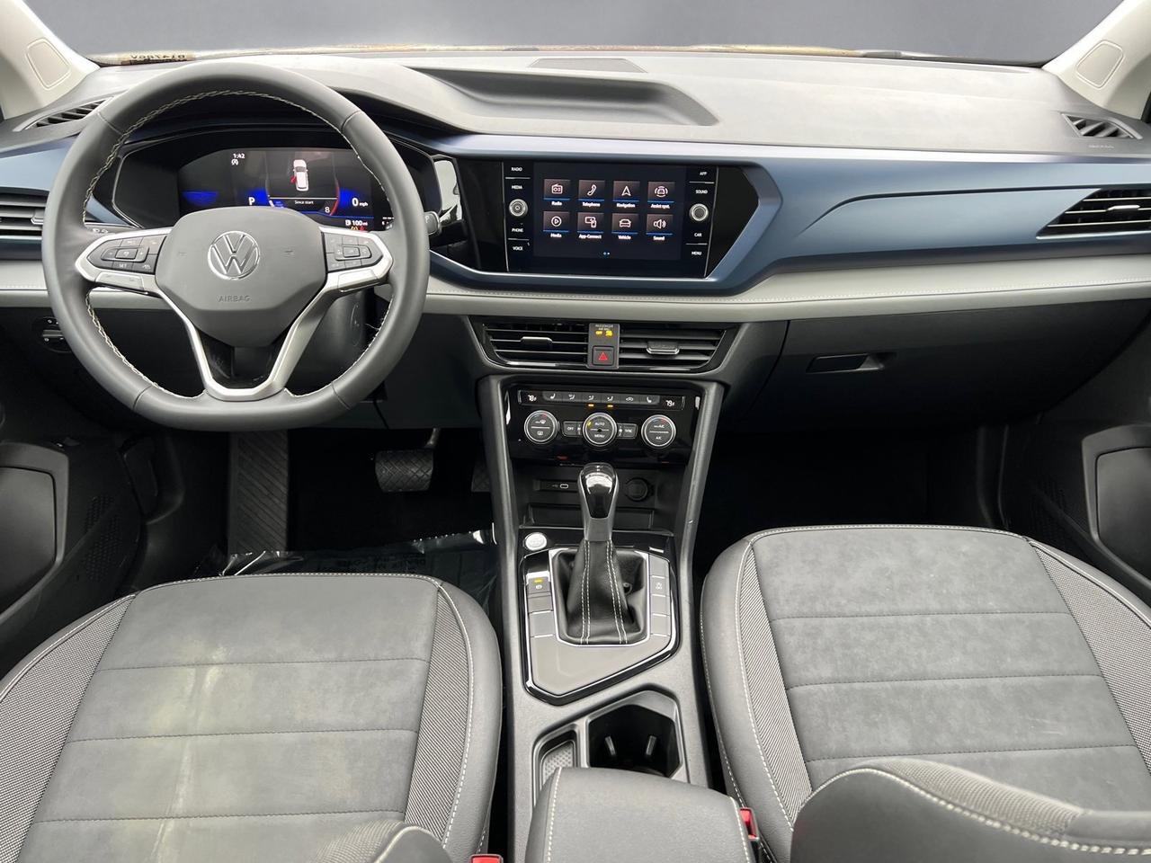 2024 Volkswagen Taos 1.5T SE Hagerstown MD