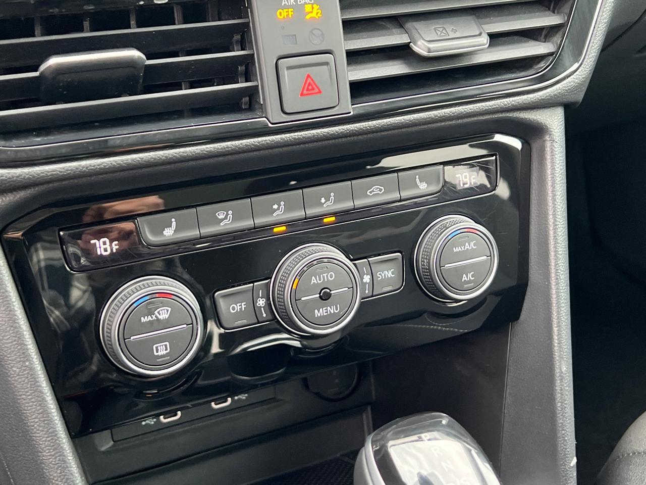 2024 Volkswagen Taos 1.5T SE Hagerstown MD