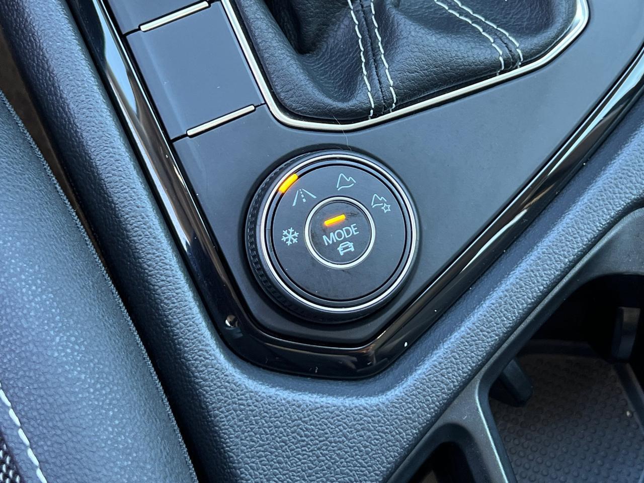 2024 Volkswagen Taos 1.5T SE Hagerstown MD