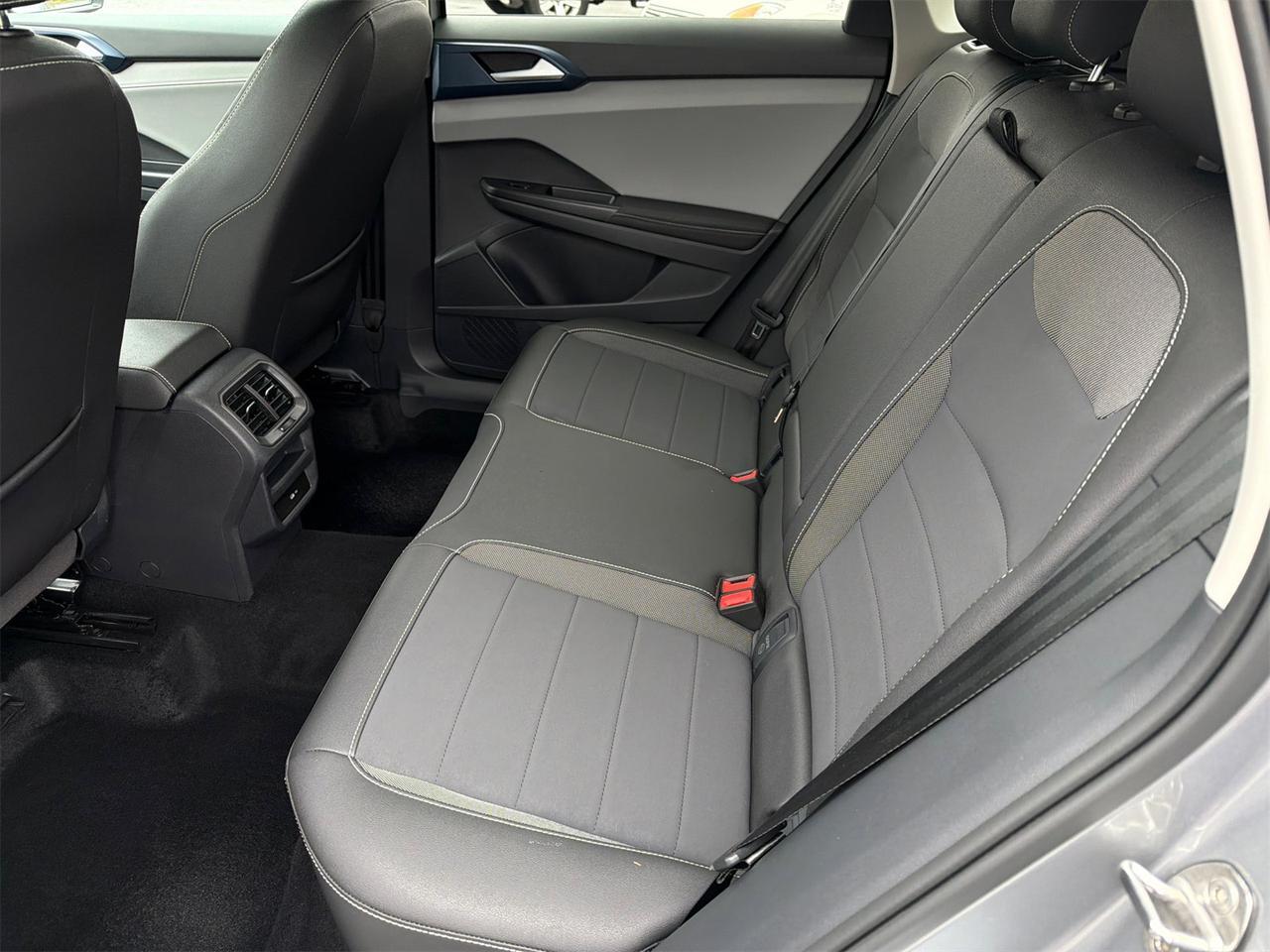 2024 Volkswagen Taos 1.5T SE Hagerstown MD