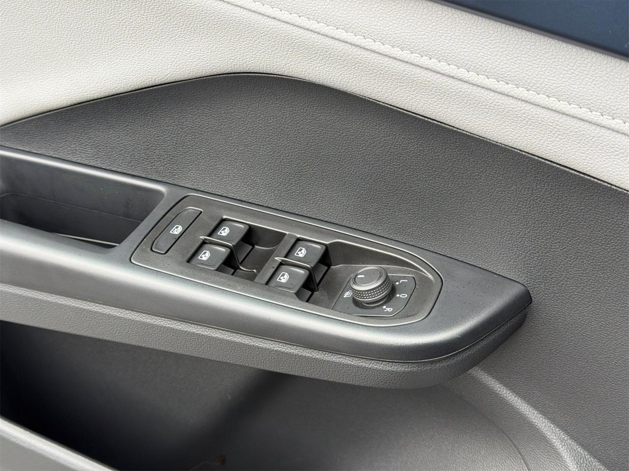 2024 Volkswagen Taos 1.5T SE Hagerstown MD