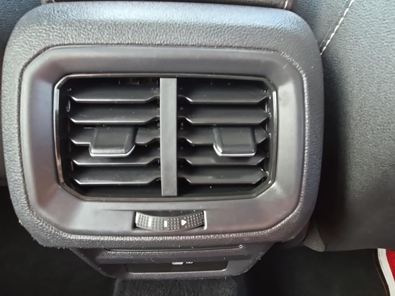 2024 Volkswagen Taos 1.5T SE Glen Burnie MD
