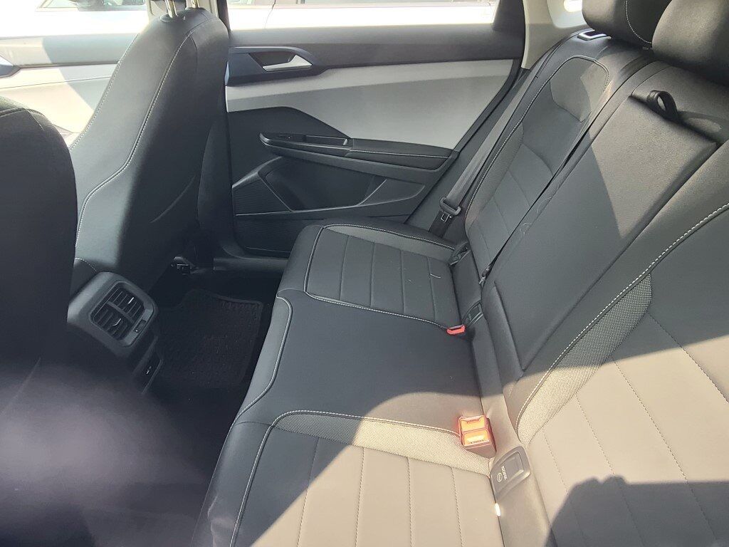 2024 Volkswagen Taos 1.5T SE Springfield VA