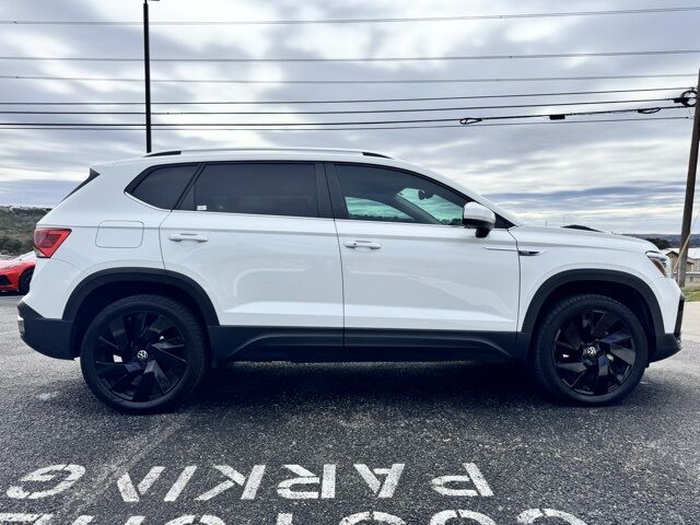 2024 Volkswagen Taos 1.5T SEL Kerrville TX