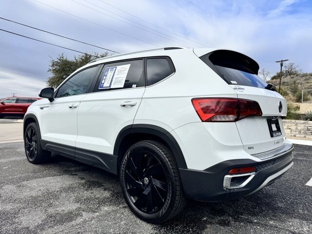 2024 Volkswagen Taos 1.5T SEL