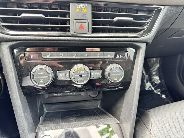 2024 Volkswagen Taos 1.5T SEL Kerrville TX