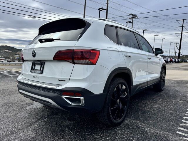 2024 Volkswagen Taos 1.5T SEL Kerrville TX