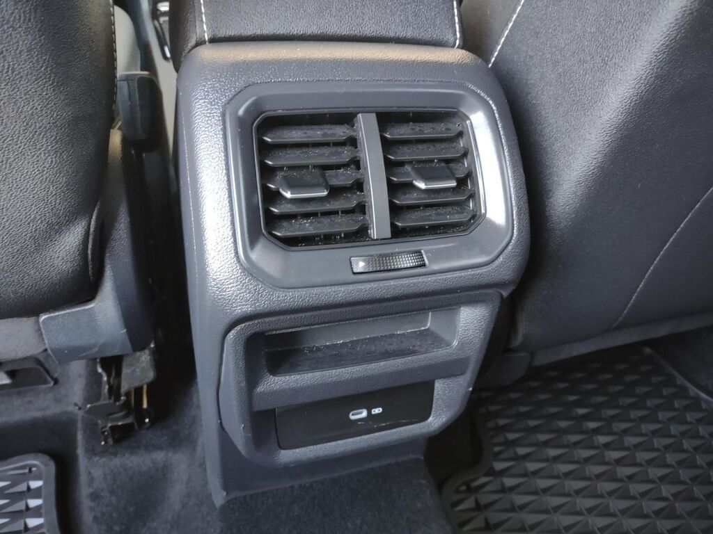 2024 Volkswagen Taos 1.5T SEL Richmond VA