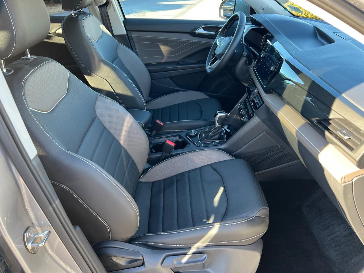 2024 Volkswagen Taos 1.5T SEL Hagerstown MD